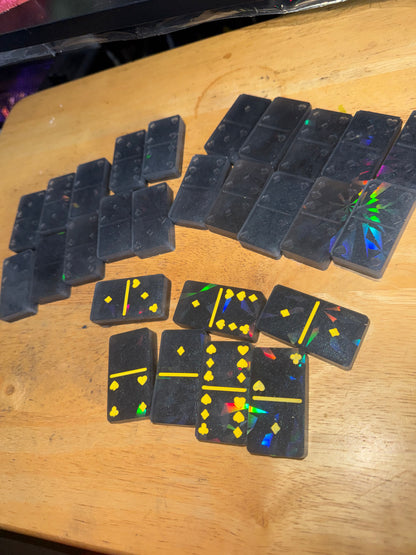 Dominoes Holographic Lg ONLY