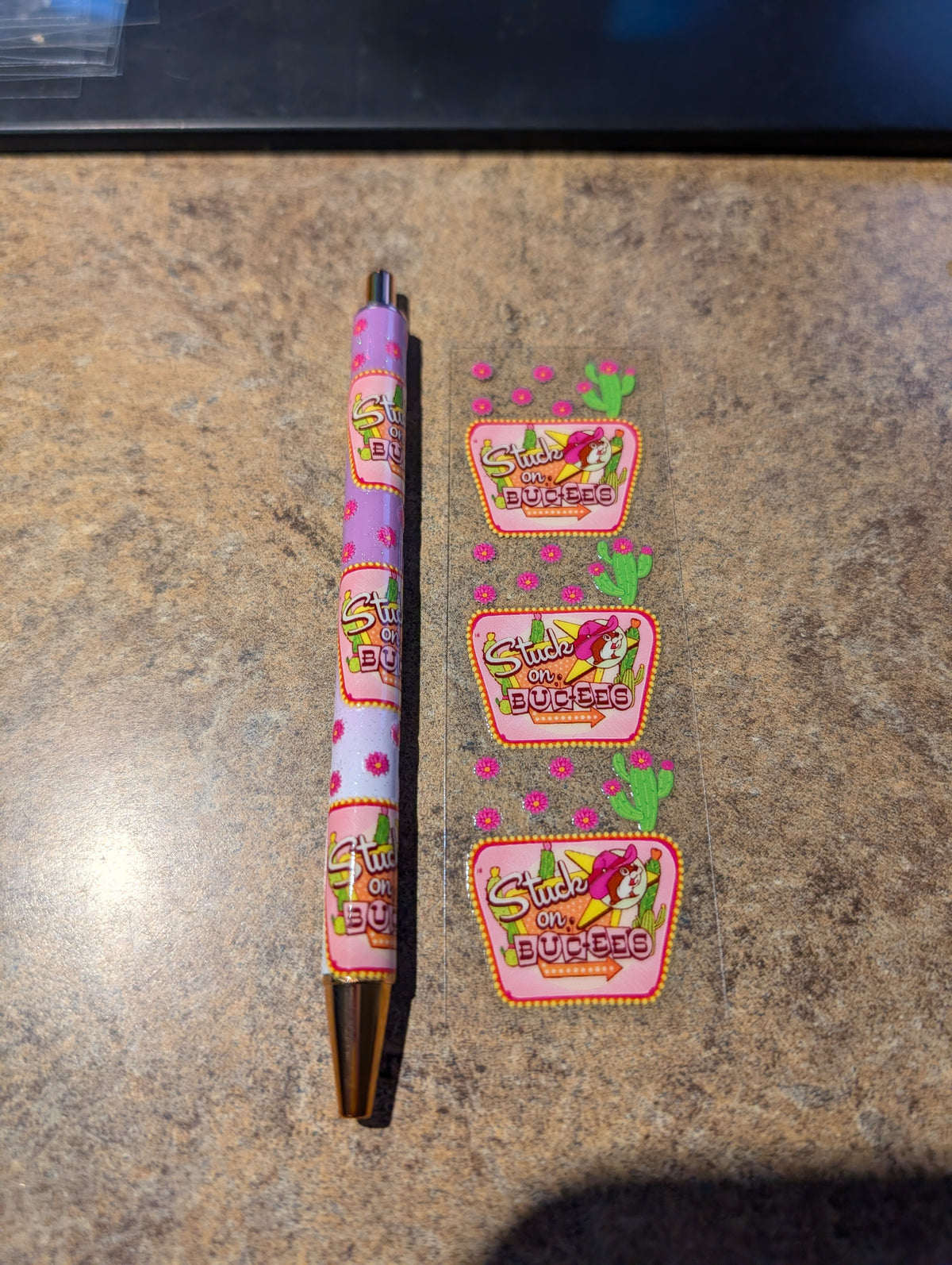 Buckees Ombre Pen #11